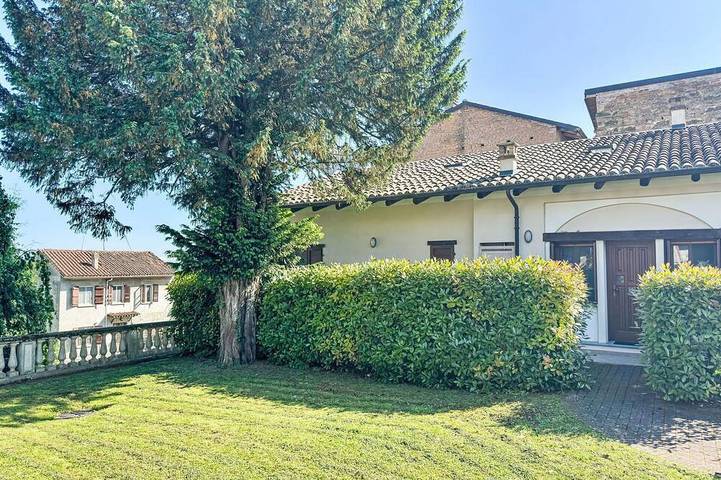 Ferienhaus für 3 Personen, mit Garten in Montemagno