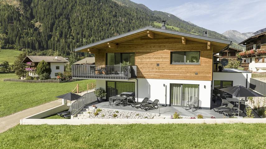 Appartement voor 4 personen, met tuin en uitzicht in Neustift im Stubaital