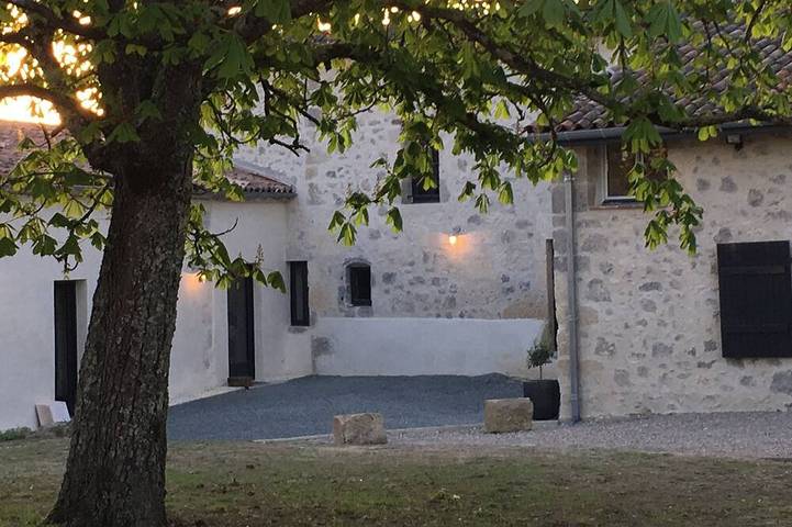 Holiday home for 14 people, with garden, with pets - 1