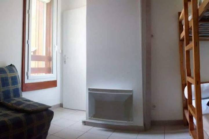 Gîte pour 4 personnes, avec piscine dans Guzet-Neige - 2