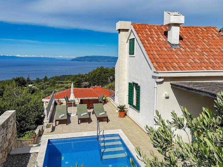 Ferienhaus für 5 Personen, mit Garten und Terrasse in Makarska