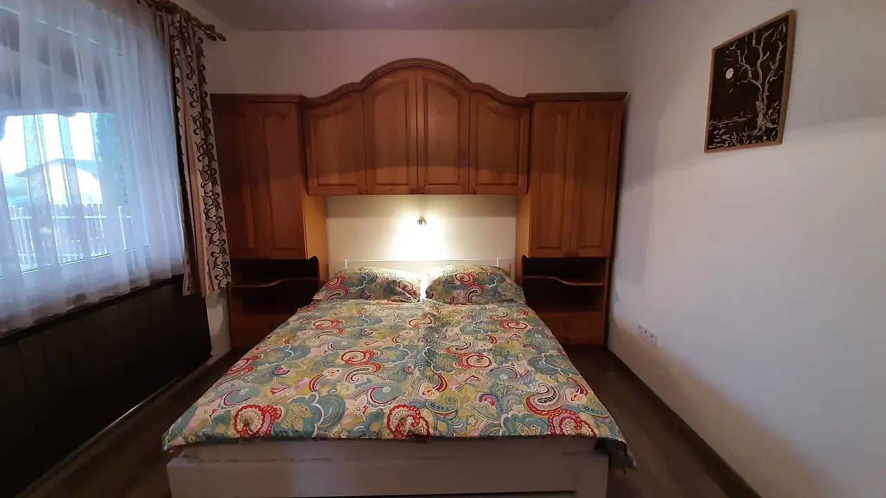 Ganze Ferienwohnung, Ferienwohnung für 4 Personen (100 m²) in Balatonlelle in Balatonlelle, Plattensee Südufer