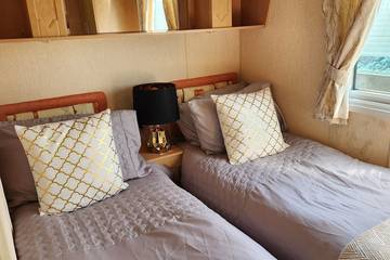 Static Caravan for 6 People in Ingoldmells, Lincolnshire, Photo 4