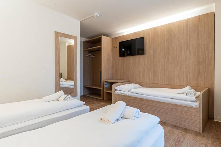 Hotel für 2 Personen, mit Sauna und Whirlpool - 1
