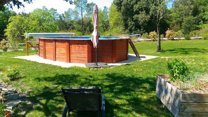 Gîte pour 6 personnes, avec jardin ainsi que terrasse et piscine à Payzac (Ardèche) - 2