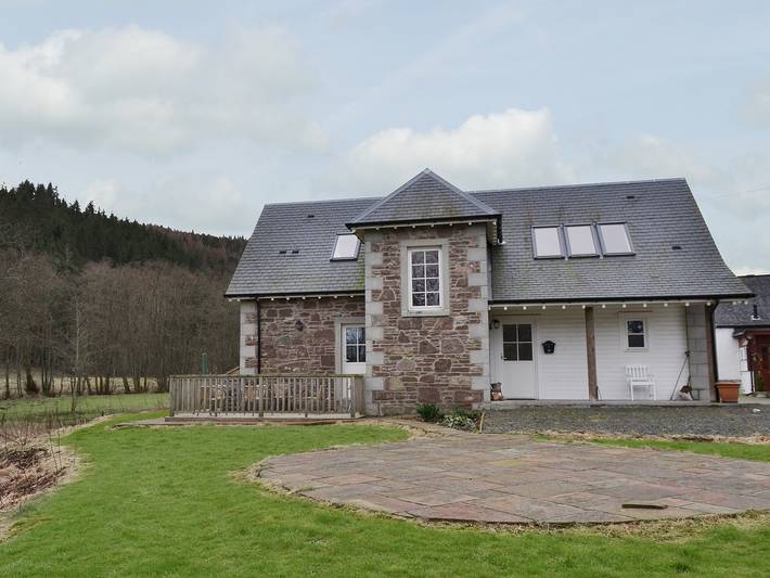 Holiday home for 6 people, with garden, with pets in Perthshire