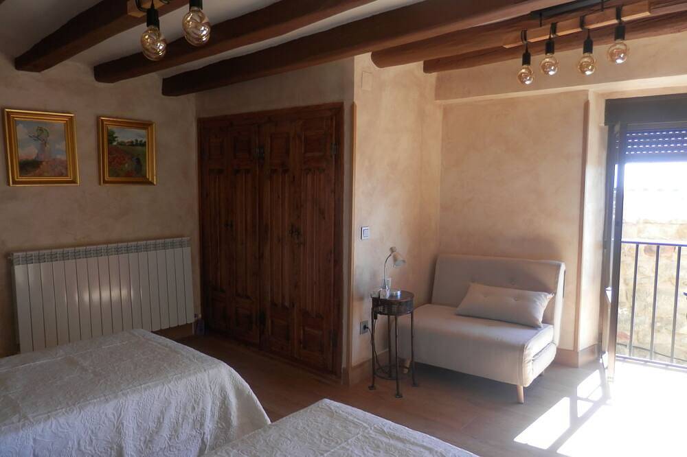 Casa Rural Cayo in Ujué in Ujué, Navarra Province