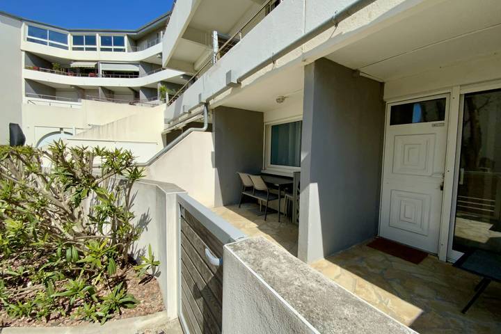 Gîte pour 4 personnes, avec balcon, adapté aux familles dans Plage Rive Droite - 2