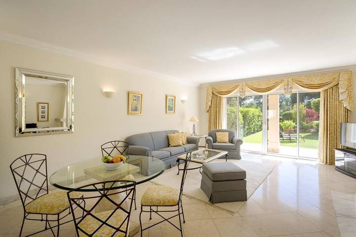 Apartamento de férias para 4 pessoas, com Jardim e Piscina infantil e ainda Vista em Quinta do Lago