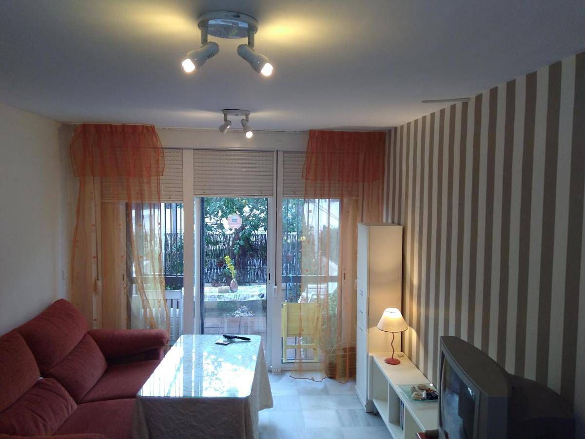 Apartamento entero, Apartment with Pool View in Urbasur, Isla Cristina
