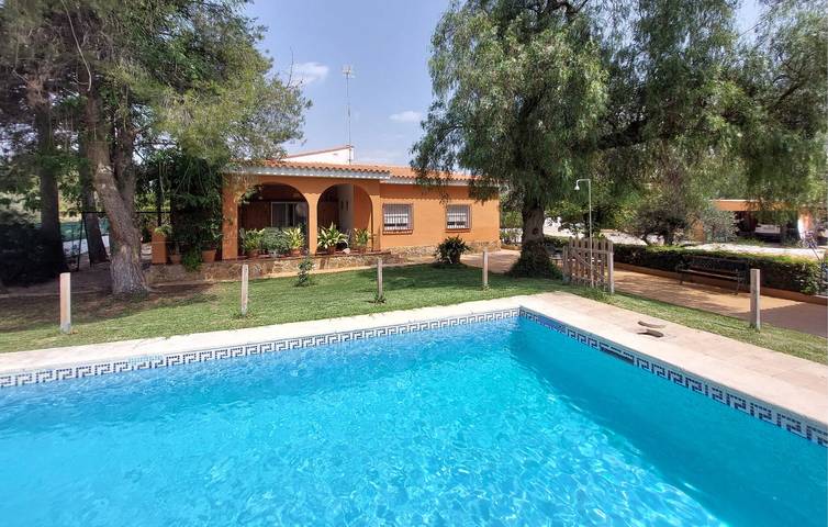 Elegante apartamento con piscina y aparcamiento in Bétera, Provincia de Valencia