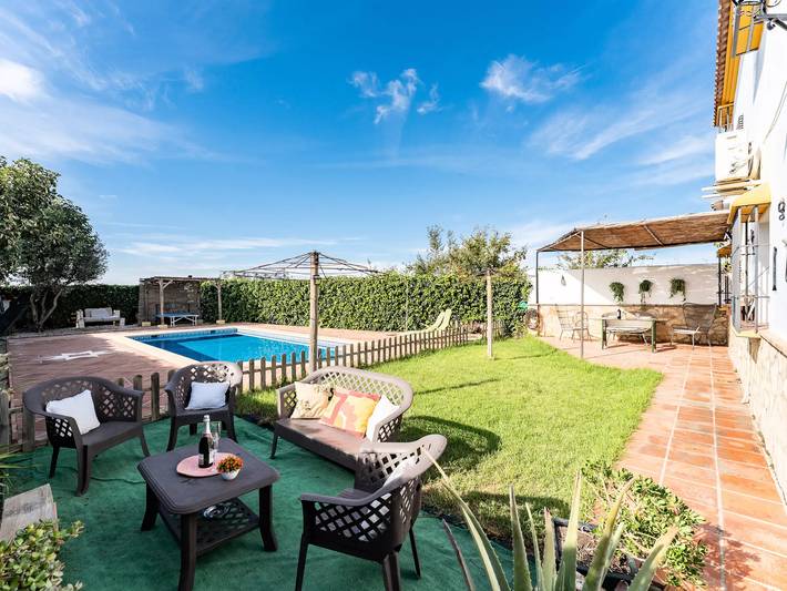 Chalet para 8 personas, con jardín en Antequera - 4