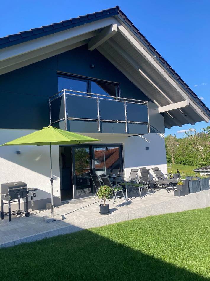 Ferienhaus für 5 Personen, mit Garten und Balkon