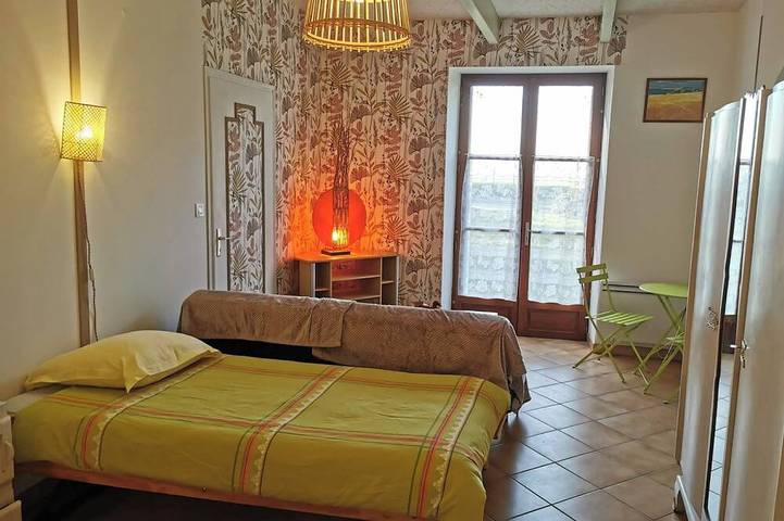 Gîte pour 10 personnes, avec jardin et terrasse à Mauron - 3