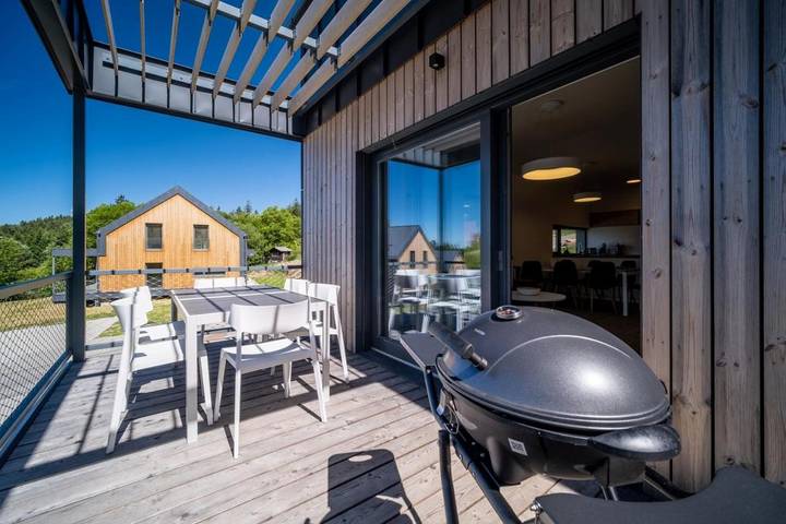 Ferienhaus für 9 Personen, mit Garten und Ausblick