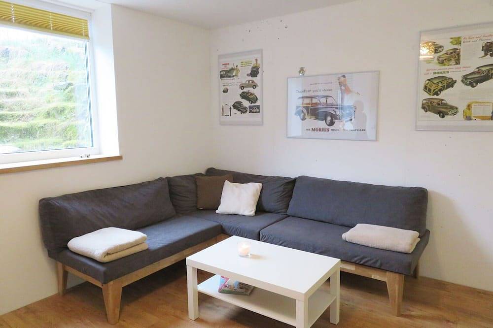 Ganze Wohnung, Downstairs6b Ferienwohnung in Dipperz, Rhön-Hessen