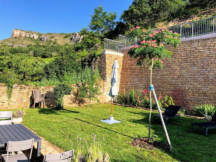 Gîte pour 15 personnes, avec jardin et balcon dans La Roche de Solutré - 3
