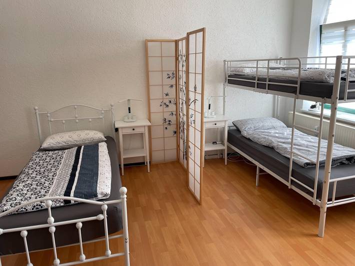 Ganze Wohnung, Studiowohnung, mit Grillplatz im Hof in Eilenburg, Sächsisches Burgen- und Heideland