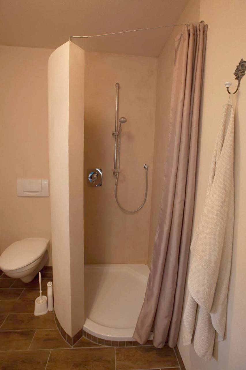 Ganze Wohnung, Apartment - Ground Floor in Pünderich, Traben-Trarbach und Umbegung