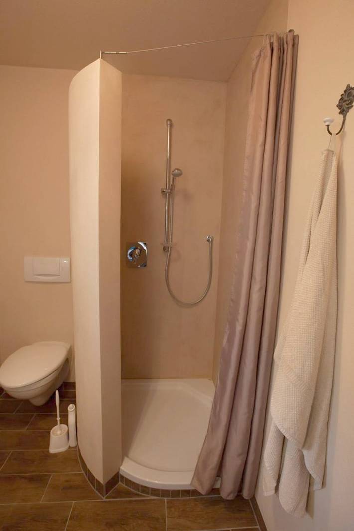 Ferienwohnung für 2 Personen, mit Terrasse und Garten sowie Sauna in Pünderich - 2