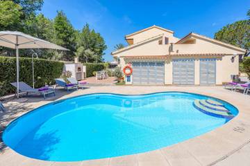 Villa in Pollença, Serra de Tramuntana für 10 