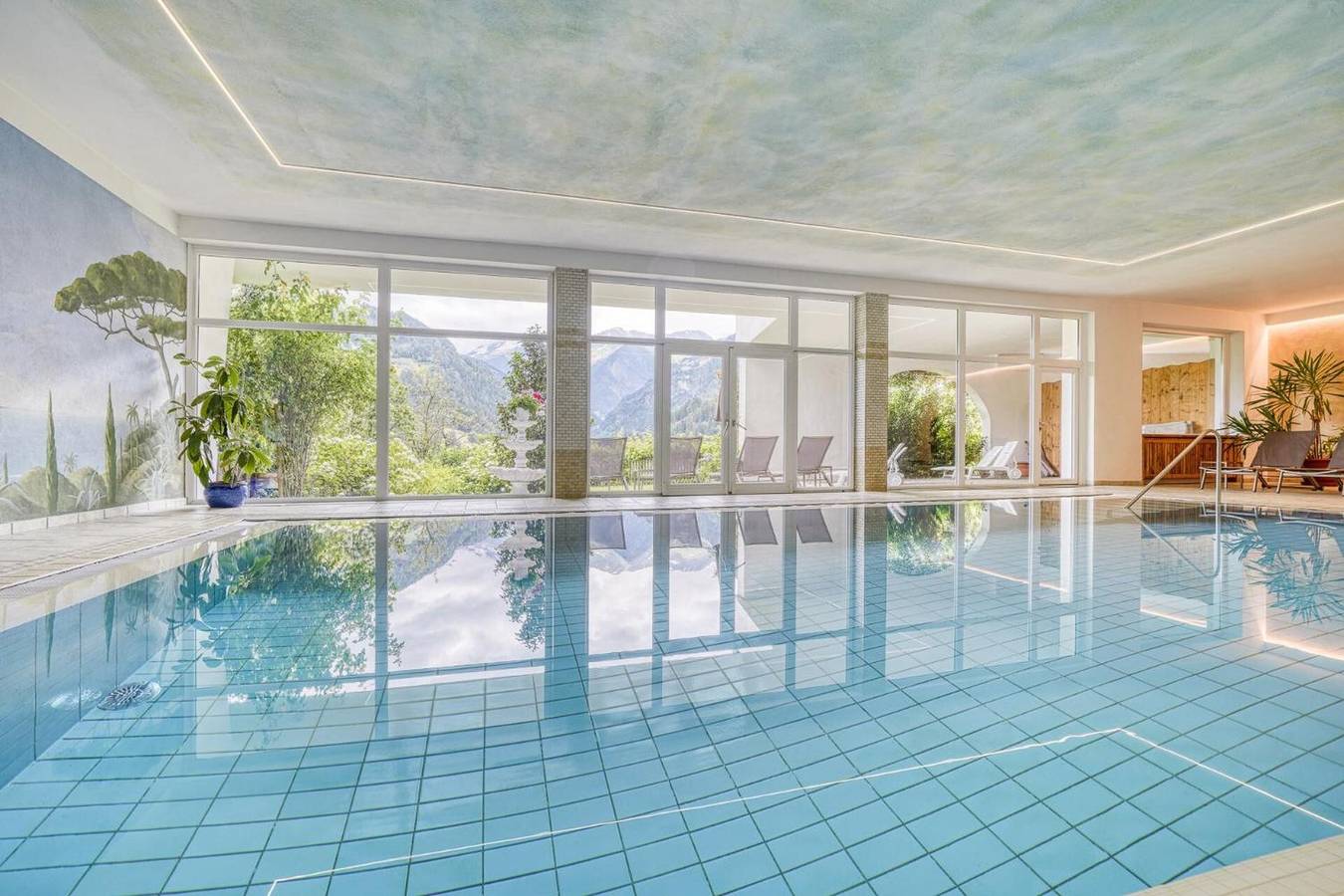 Ganze Wohnung, Apartment „Das Bergland – Timmels Suite“ mit Bergblick, Gemeinschaftsterrasse und Wlan in Stubaier Alpen, St. Leonhard in Passeier