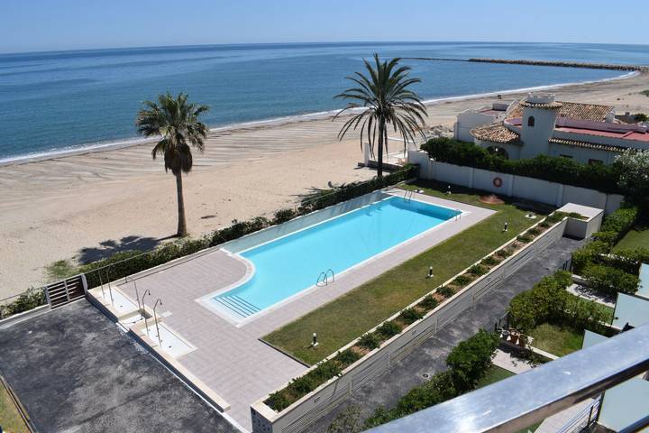 Ferienwohnung für 4 Personen, mit Meerblick und Terrasse sowie Garten und Pool in Dénia - 2
