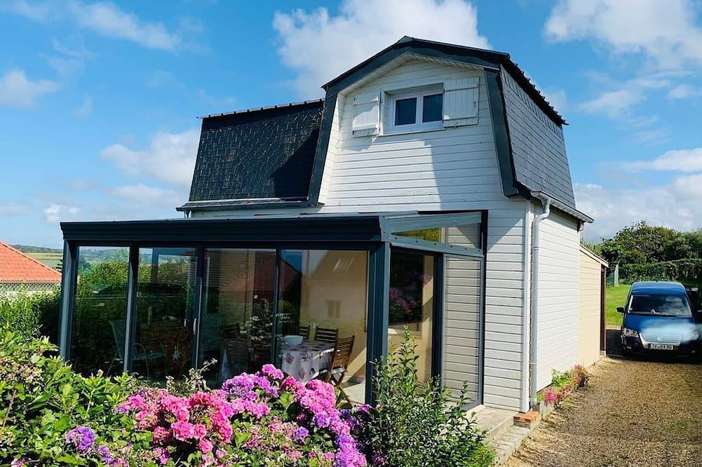 Casa unifamiliar en terreno cerrado, vista al mar, playa 5 minutos, se admiten mascotas in Quiberville, Región de Dieppe