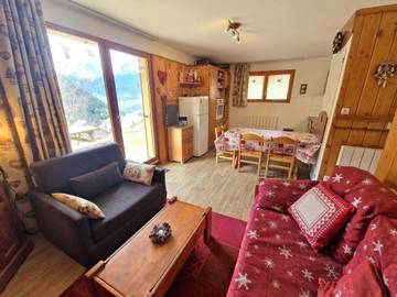 Gîte pour 6 personnes, avec balcon à Modane
