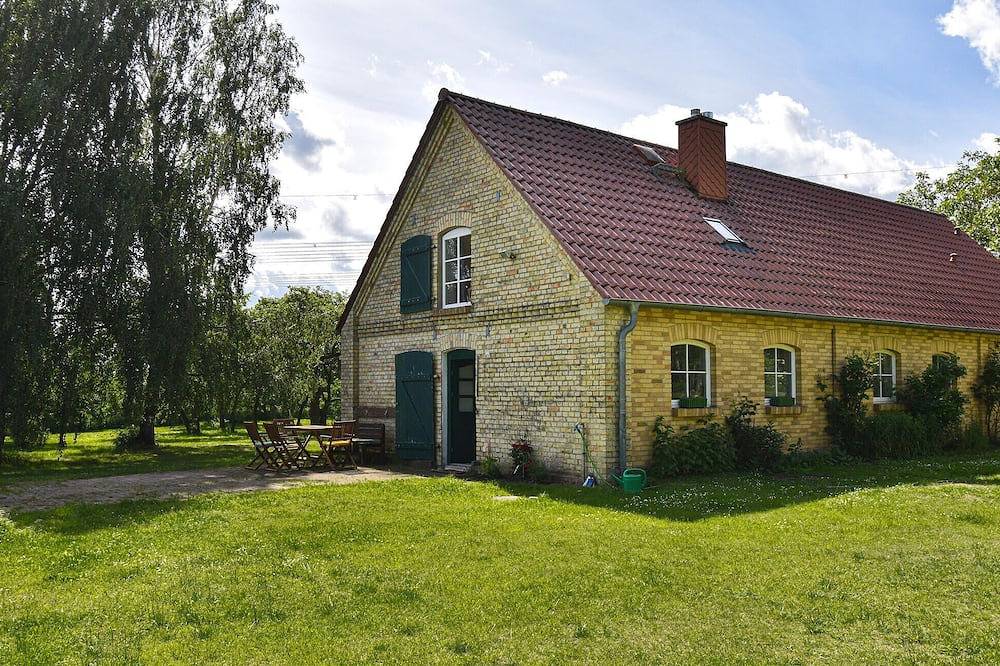 Gorgeous home in Dobbertin with Wifi in Dobbertin, Ludwigslust-Parchim