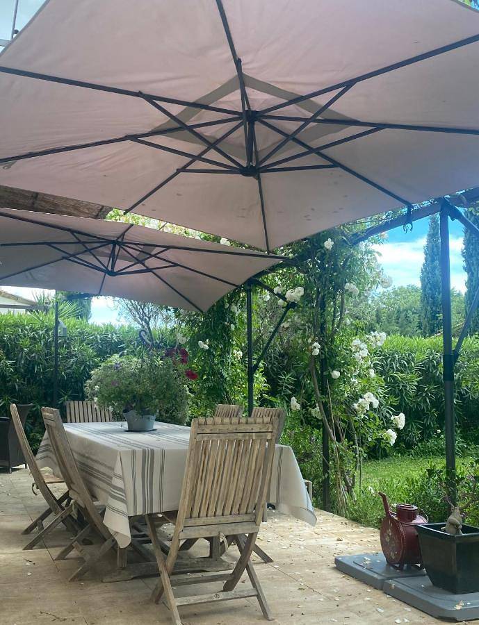 Chambre d’hôte pour 2 personnes, avec jardin ainsi que piscine et vue à Paradou - 3