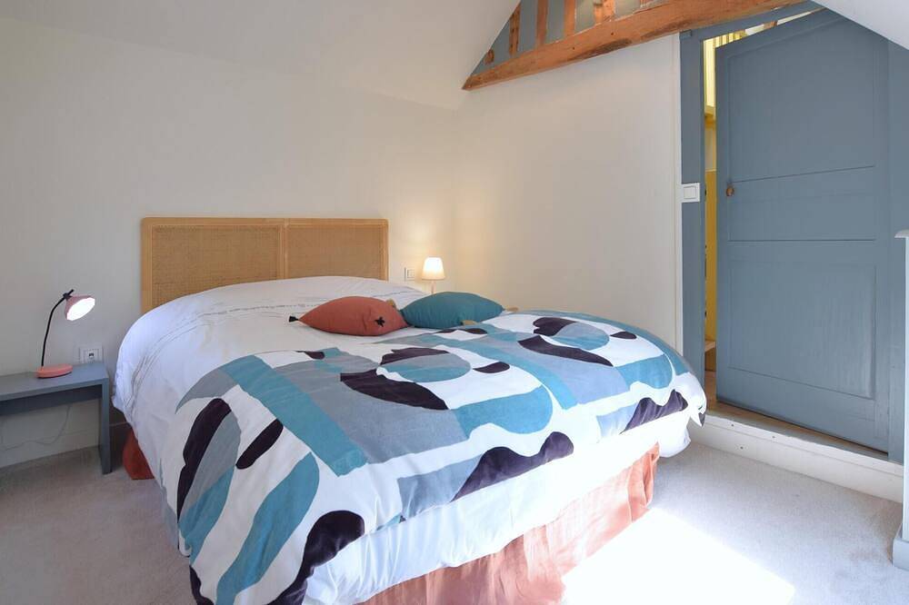 Ganze Wohnung, Beautiful apartment in Pont-L'Eveque with Wifi in Sainte-Famille-en-Auge, Lisieux und Umgebung