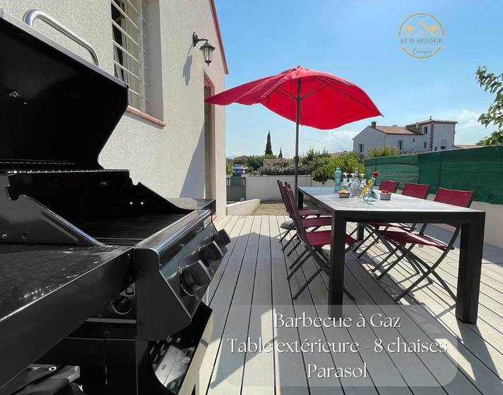 Location de vacances pour 8 personnes, avec piscine et jardin, animaux acceptés à Brouilla - 4