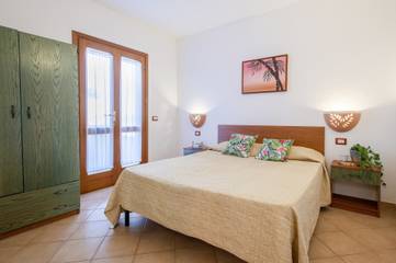 Gîte pour 5 personnes à Isola Rossa