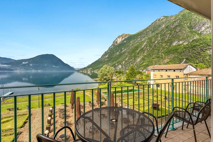 Ferienwohnung für 4 Personen, mit Seeblick und Balkon, mit Haustier - 1
