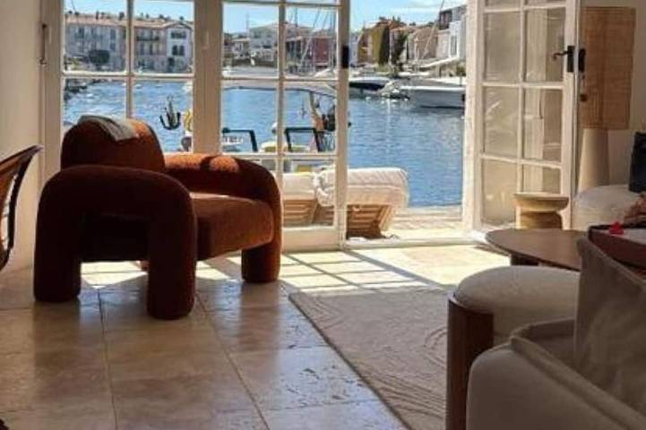 Villa pour 12 personnes, avec jardin et balcon dans Port Grimaud