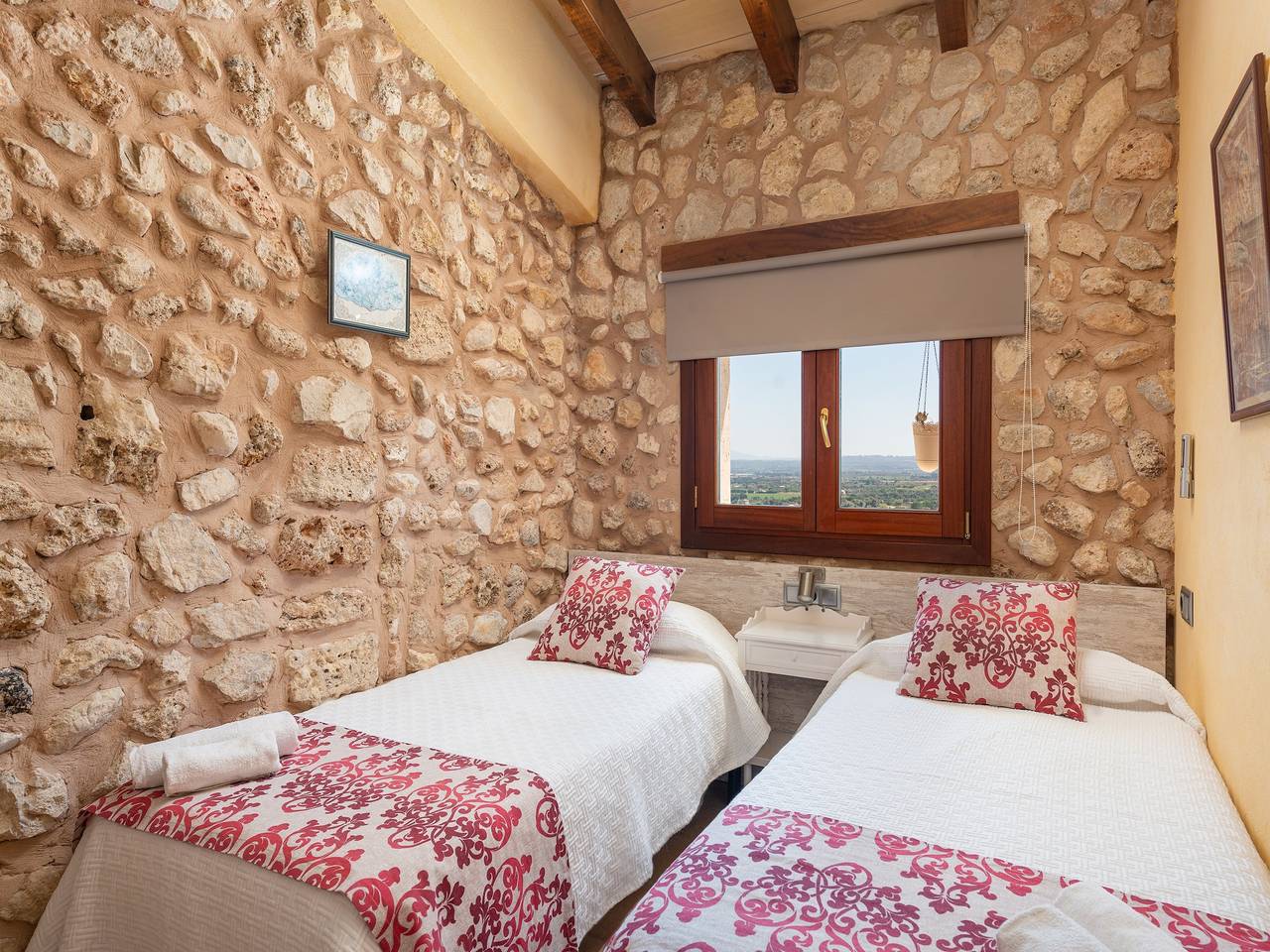 Casa Del Sol - Villa Con Piscina Privada En Búger in Búger, Interior de Mallorca