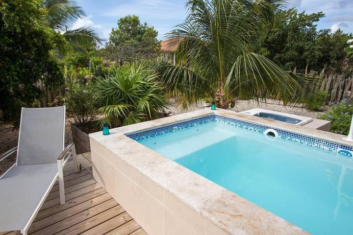 Villa voor 6 personen, met tuin en zwembad op Bonaire