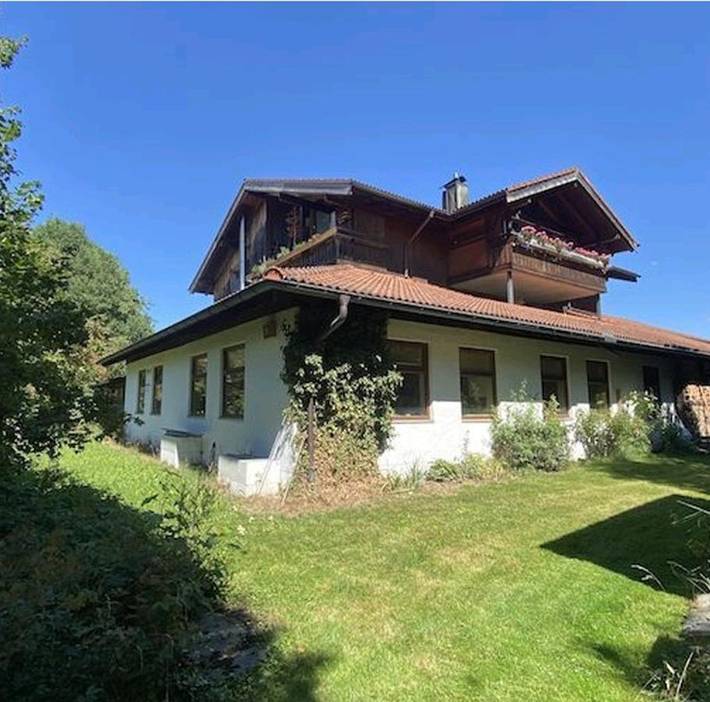 BnB für 2 Personen, mit Balkon und Terrasse sowie Garten und Ausblick in Sonthofen