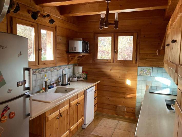 Gîte pour 4 personnes, avec vue ainsi que terrasse et jardin à Châtillon-sur-Cluses - 4