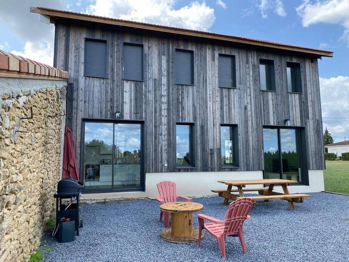 Cottage pour 6 personnes, avec vue et jardin, animaux acceptés à Saint-Pierre-de-Mons
