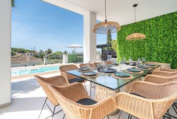 Villa voor 15 Personen in Elviria, Marbella, Afbeelding 3
