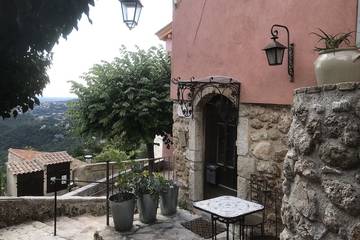 Gîte pour 3 personnes, avec terrasse à Saint-Jeannet