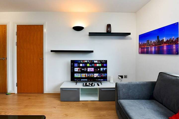 Apartment for 2 people in Cardiff Bay