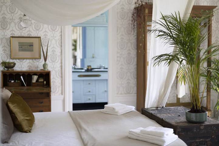 Chambre d’hôte pour 2 personnes, avec Jacuzzi ainsi que Terrasse et Jardin à Quesnoy-le-Montant