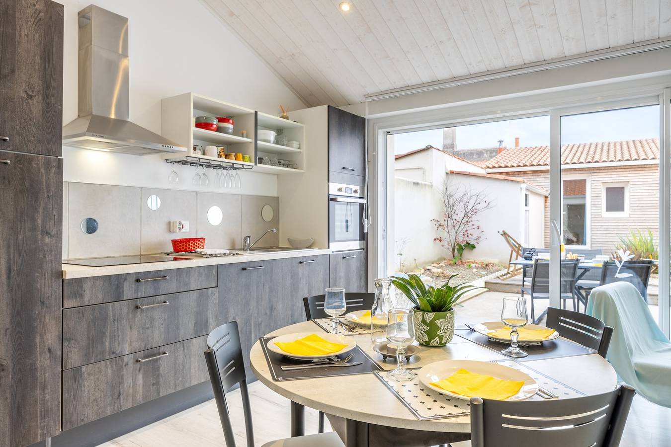 Agréable maison sablaise jardin-terrasse + garage in Les Sables-d'Olonne, Vendée