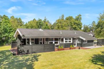 Ferienhaus für 6 Personen, mit Terrasse und Whirlpool sowie Sauna in Lodskovvad