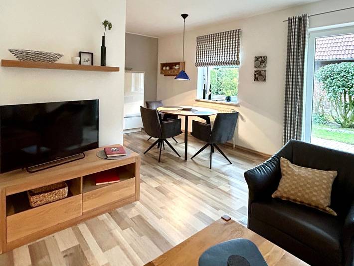 Ferienwohnung für 3 Personen, mit Garten und Terrasse in Carolinensiel - 3