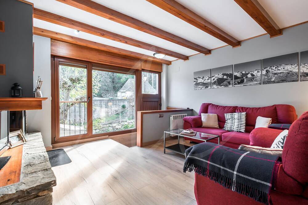 Entire apartment, Riu Nere in Vielha, Vielha e Mijaran