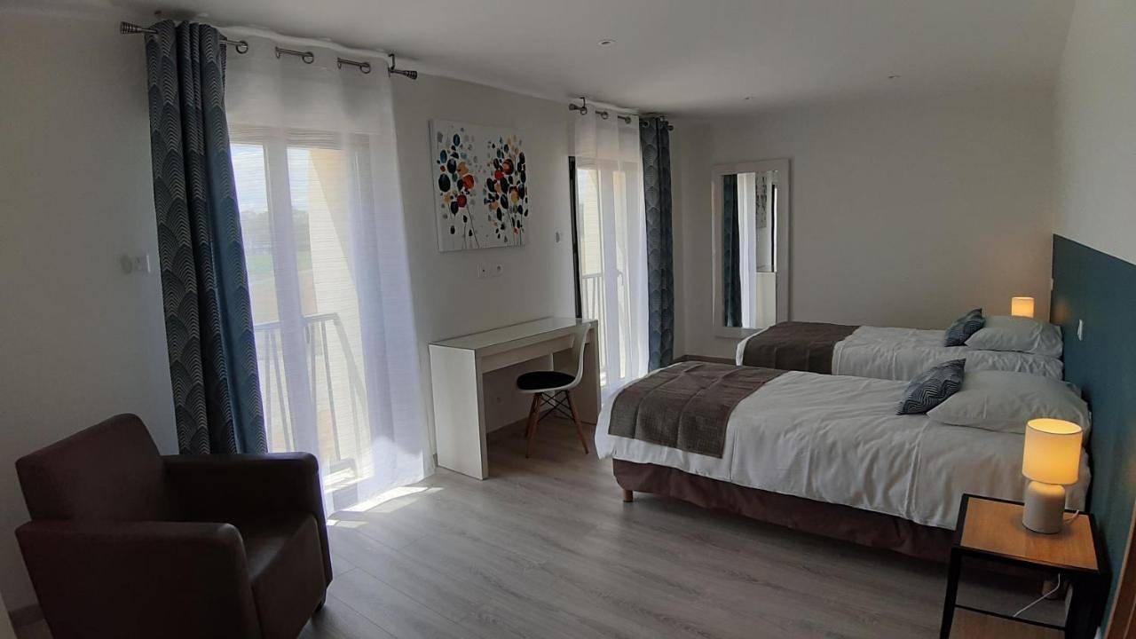Appartement entier, Gîte de St Ladre "L'Atelier", proche Parc des Expos Villepinte Neuf in Othis, Seine-et-Marne